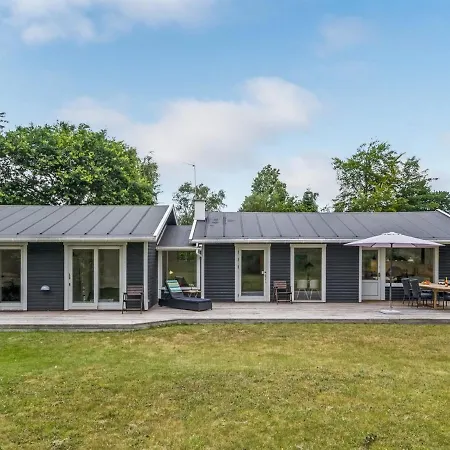 Sverkel - 700m From The Sea In Sealand By Interhome Casa vacanze *