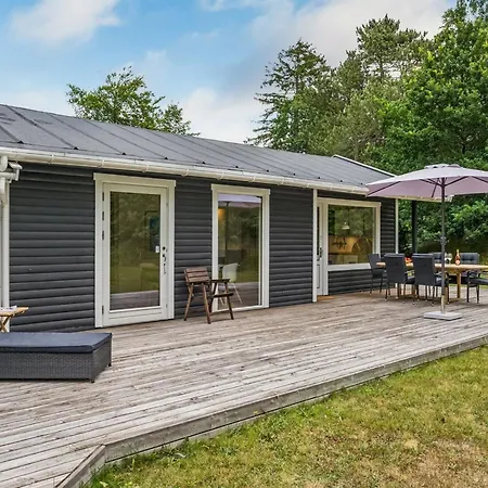 Sverkel - 700m From The Sea By Interhome Semesterbostad